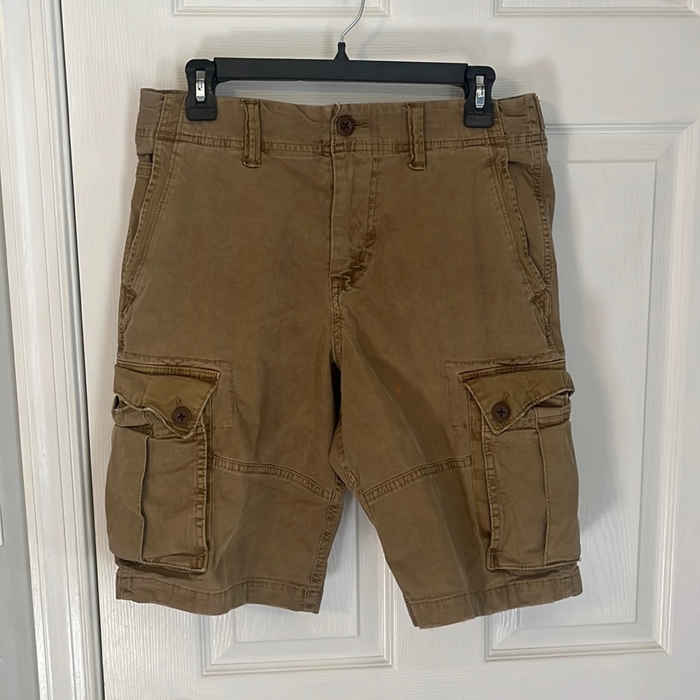 Used American Eagle Cargo Shorts